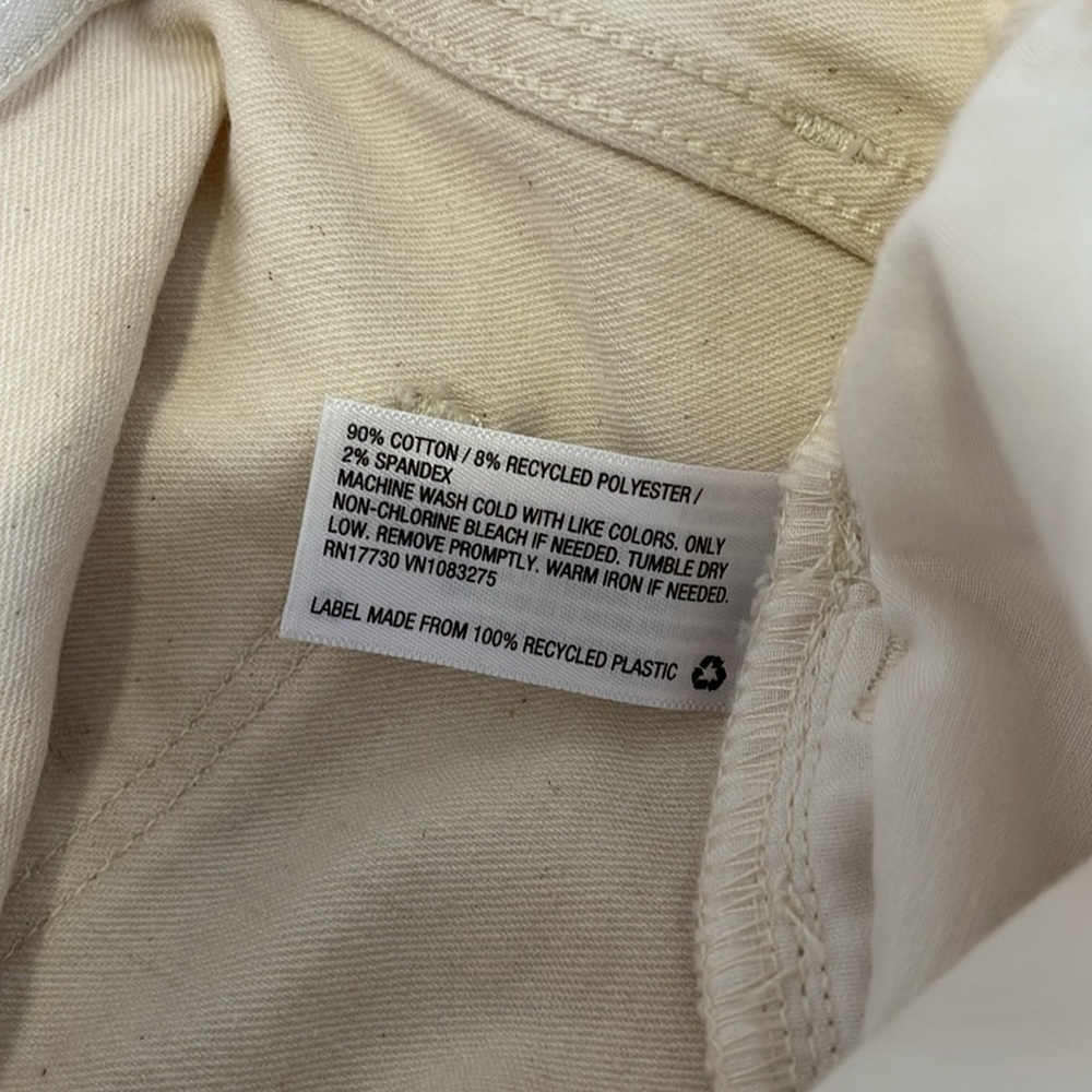 High Rise Shorts - Picture 6 of 7